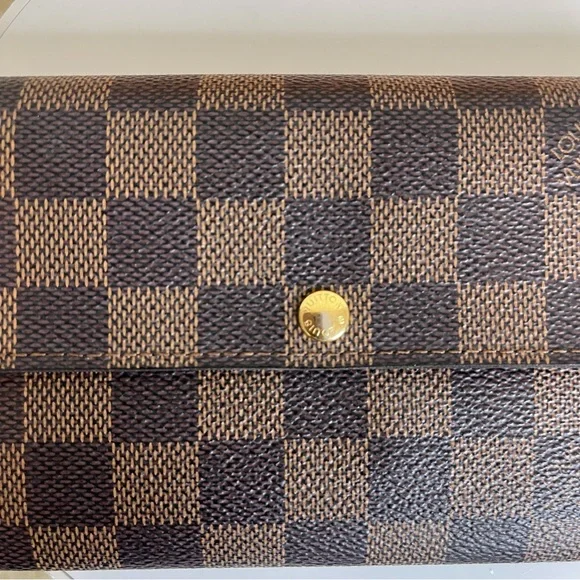 LIKE NEW LV DAMEIR EBENE - Picture 9 of 17